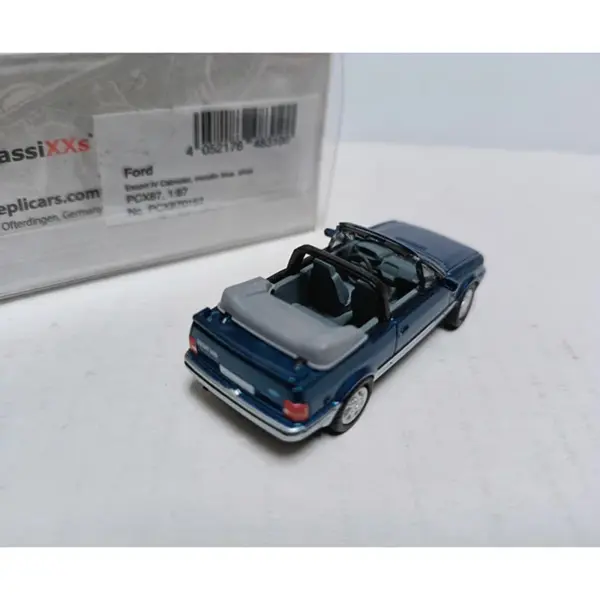 PCX 1:87 Ford Escort IV Plastic Model Car - Image 3