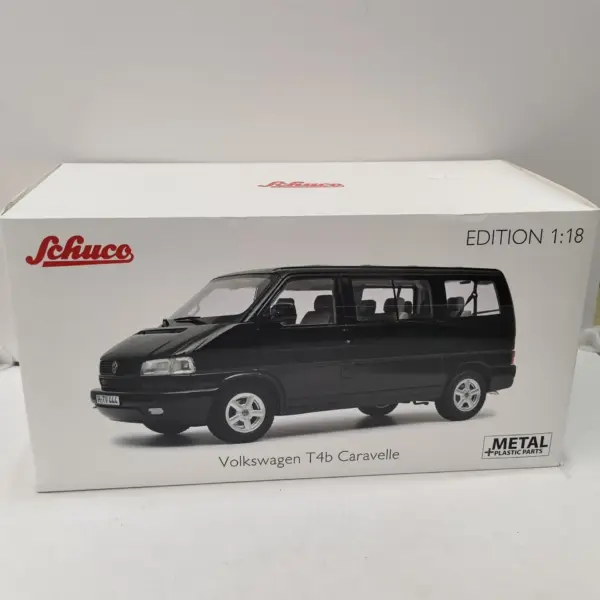 1:18 Scale T4 Bus Caravelle Wagon Diecast Model - Image 6