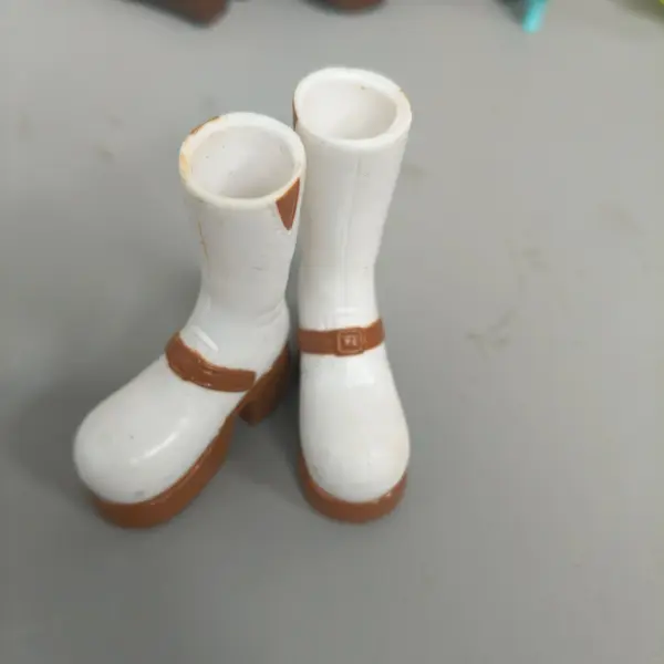 High-Heeled Doll Shoes and Boots Set for Bratz and Monster High - Image 33