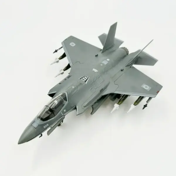 Diecast F-35I Fighter Model 1/72 Scale Air Force - Image 5