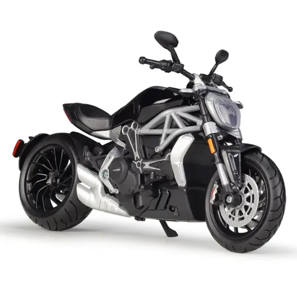 Maisto 1:12 Ducati X Diavel S Motorcycle Model - Image 5