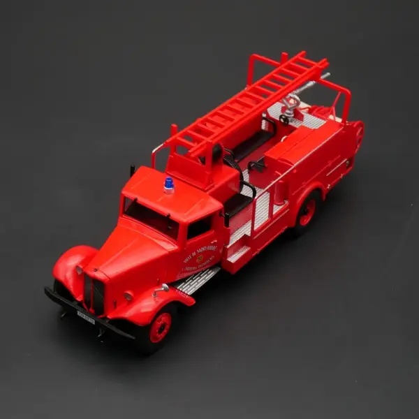 IXO 1:43 Fire Truck Citroen P 45 Diecast Model - Image 5