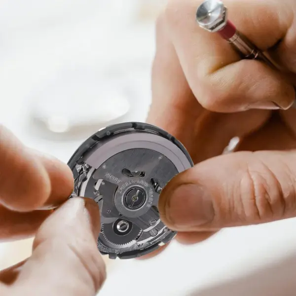 NH38 Automatic Mechanical Watch Movement for Repairs - Image 6