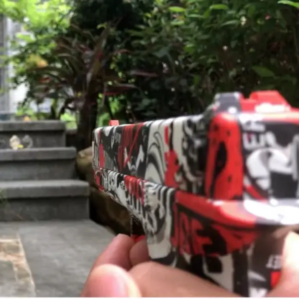 Csnoobs G17 Manual Toy Gun for Shooting Games - Image 2