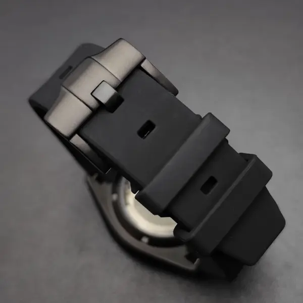 42mm NH35 Stainless Steel Watch Case with Sapphire Glass - Image 5