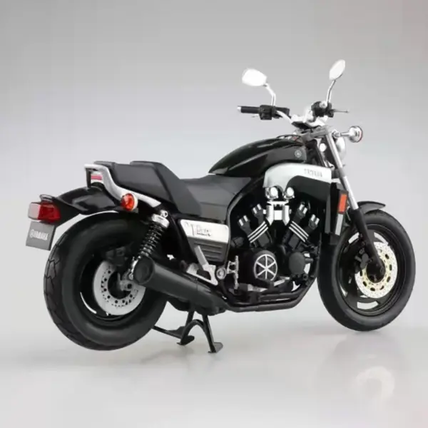 YAMAHA V-max 1:12 Scale Diecast Motorcycle Model - Image 2
