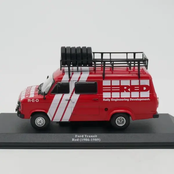 IXO 1:43 Ford Transit Rally Support Diecast Model - Image 2