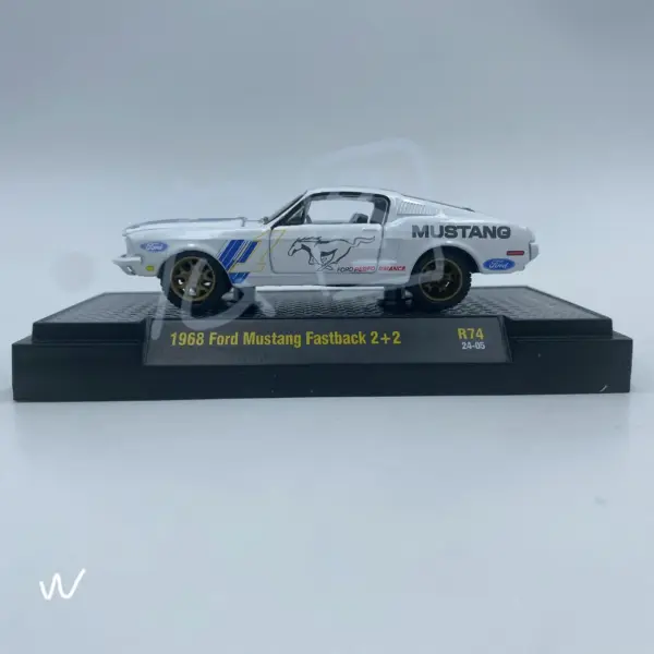 1:64 Scale Diecast 1968 Ford Mustang Fastback Model - Image 5