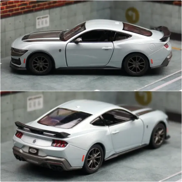 KiNSMART 1:36 Metal Car Model Collection - Image 6
