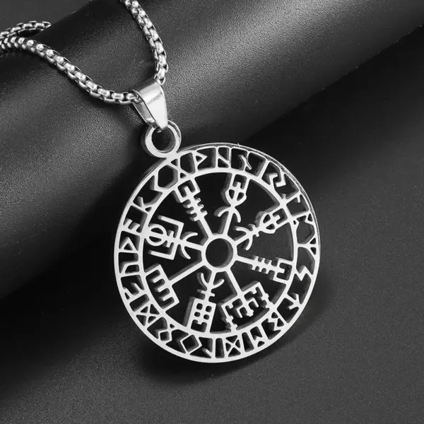 Vintage Nordic Rune Compass Necklace AL18514 - Image 3