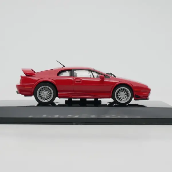 Ixo 1:43 Lotus Esprit V8 25th Anniversary Diecast Model - Image 3