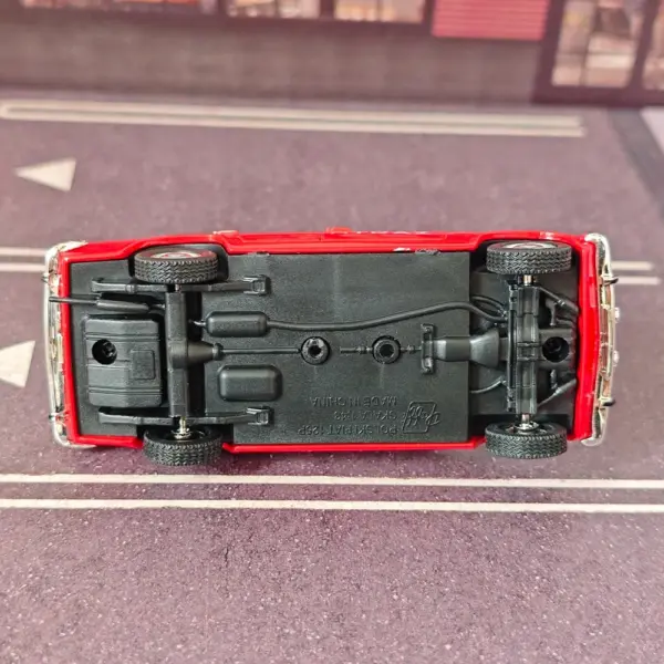 Polsa 1:43 Alloy Car Model Collectible Display - Image 4
