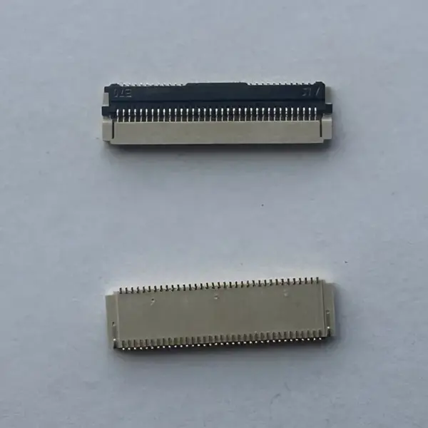Samsung Galaxy Tab A 10.1 2019 LCD Connector Socket - Image 3