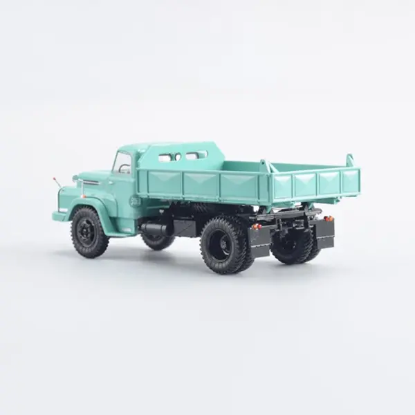 1:43 Diecast Alloy CSEPEL D-450B Hungarian Dump Truck Model - Image 2