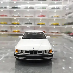 Sbee8513932e0499386861d4c8420d357L