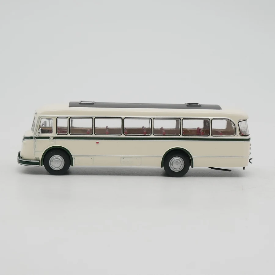 IXO 1:72 IFA H6B Vintage Bus Diecast Model 2 IXO 1:72 IFA H6B Vintage Bus Diecast Model - Image 2