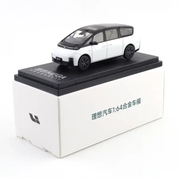 Ideal Car L6 L7 L8 L9 1:64 Alloy Model - Image 20