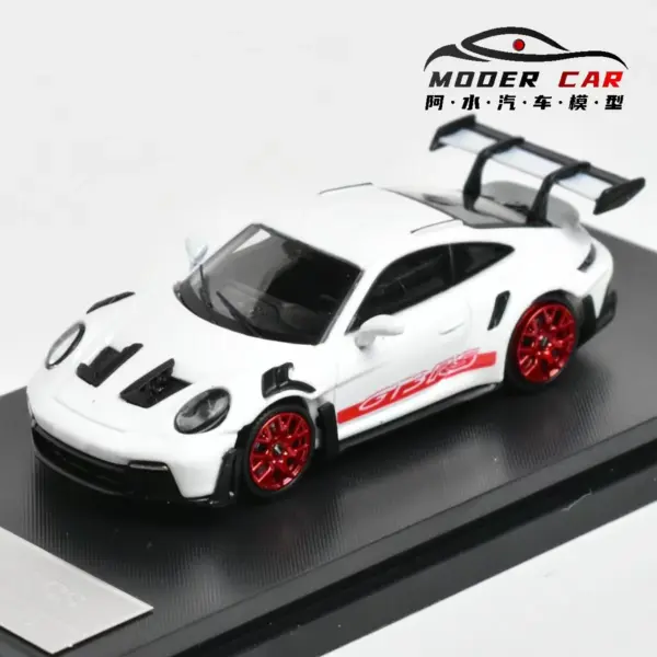 SW Street Weapon 1:64 992 GT3 RS Diecast Model Car - Image 5