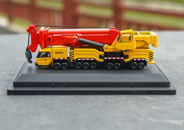 Mini Alloy SANY Crane Excavator Model 1:87 - Image 8