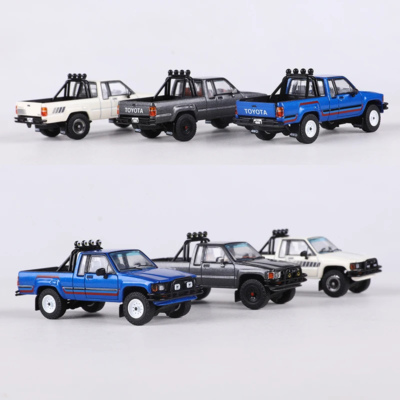 GCD 1:64 HILUX SR5 XTRA Cab Model Car 3 GCD 1:64 HILUX SR5 XTRA Cab Model Car - Image 3