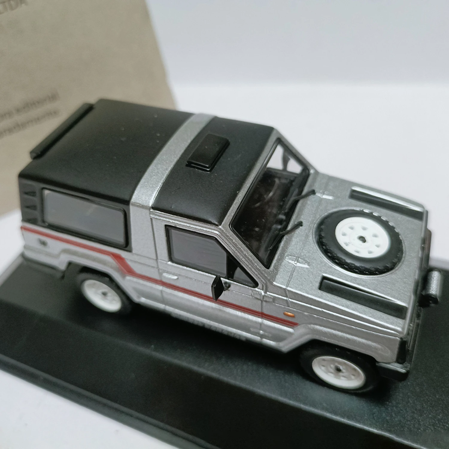 1:43 Scale Gurgel Carajas Alloy Model Collectible 4 1:43 Scale Gurgel Carajas Alloy Model Collectible - Image 4