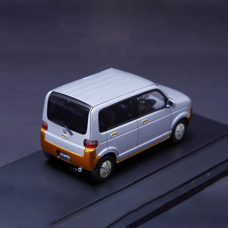 Welly 1:43 HODNA THAT'S 2002 Alloy Model 5 Welly 1:43 HODNA THAT'S 2002 Alloy Model - Image 5