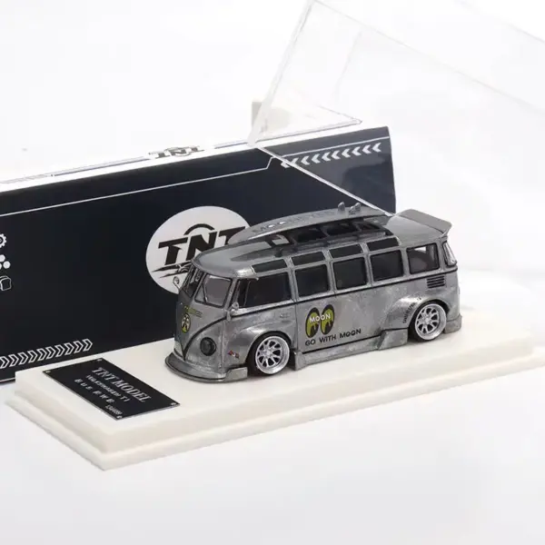 64 Scale Diecast Alloy Van Model - Image 8