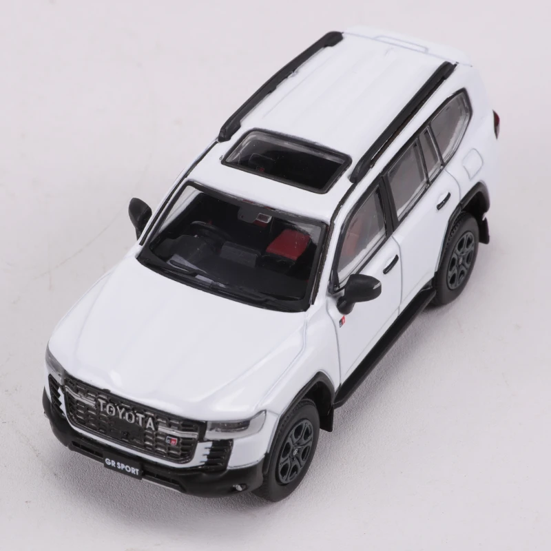 GCD 1:64 Land Cruiser LC300 Diecast Model 13 GCD 1:64 Land Cruiser LC300 Diecast Model - Image 13