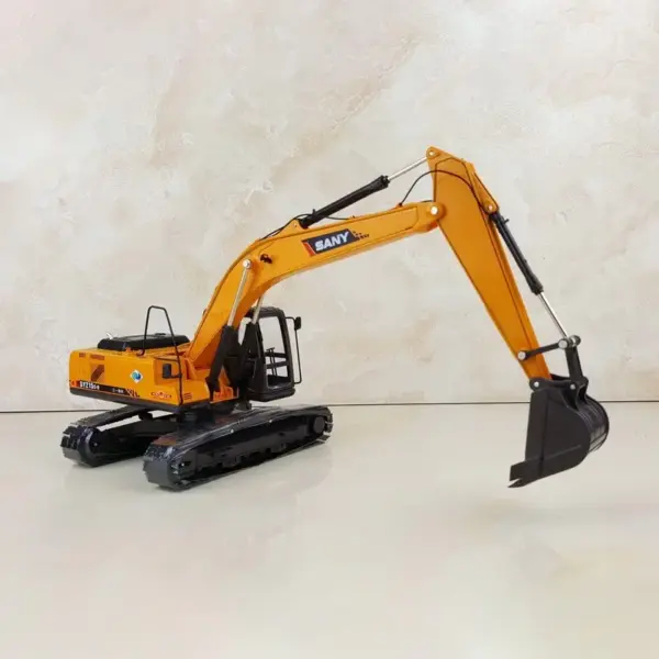 Sany SY215C-9 Excavator Metal Model 1:35 Scale - Image 3