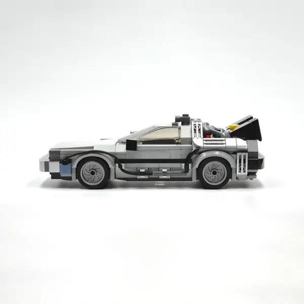 DeLorean Back To The Future Model Building Blocks - Image 3