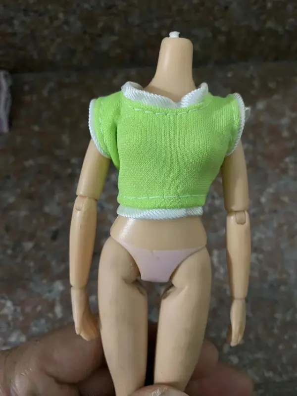 Wave 8 Doll Clothes Set for 30cm Dolls - Image 3