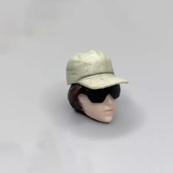 1/18 Scale Dark Source Soldier Head Sculpture - Image 4