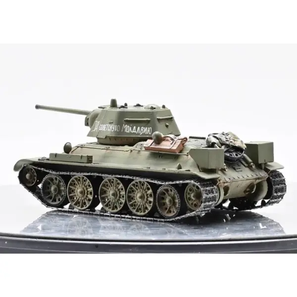 SANRONG 1/72 T34/76 Soviet Tank Model - Image 2