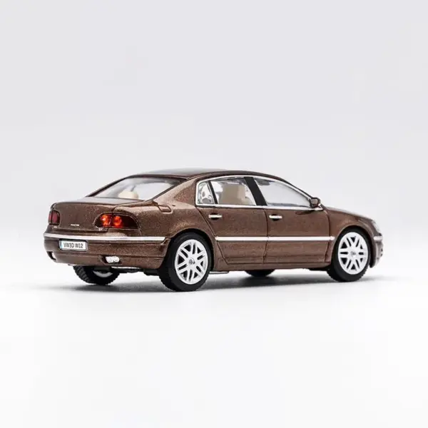 Diecast GCD 1:64 Phaeton Alloy Car Model - Image 4