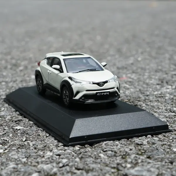 1:43 C-HR CHR SUV Diecast Model Car - Image 3