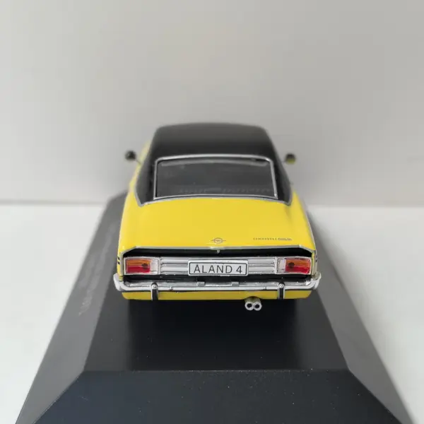 IXO 1:43 Opel GSE Alloy Model Car Collection - Image 6