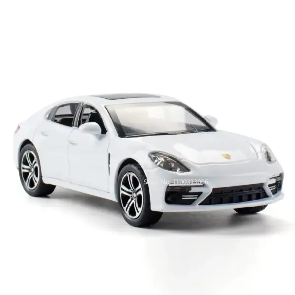 1:32 Scale Macan Panamera Alloy Diecast Car Model - Image 8