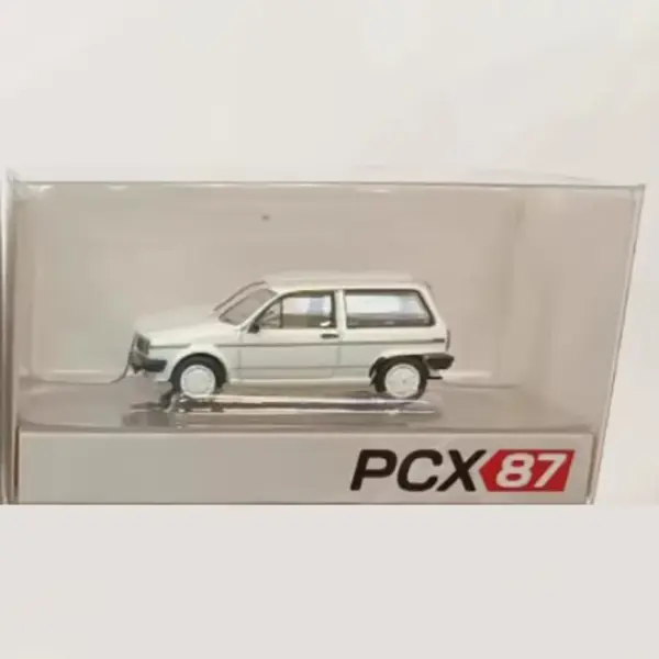 Premium ClassiXXs PCX 1:87 Scale Polo II Model - Image 8