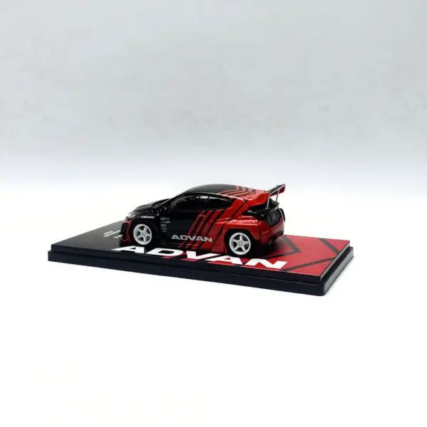 Diecast Toyota Yaris ADVAN Rocket Rabbit Model - Image 2