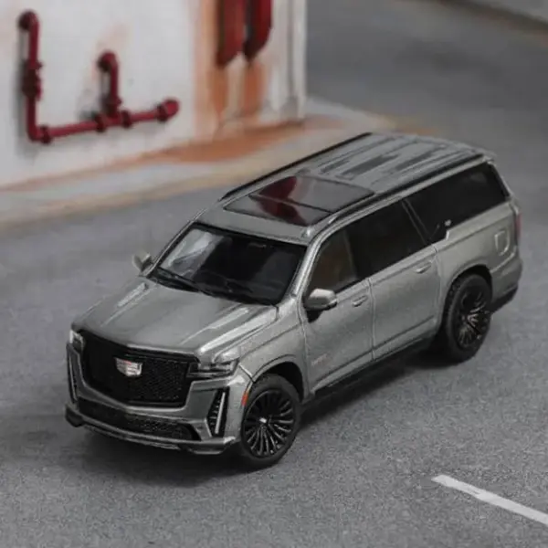 SHADOW PRO 1:64 Escalade ESV Diecast Model - Image 8