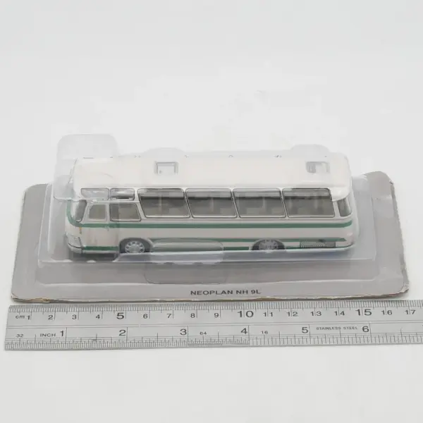 IXO 1:72 NEOPLAN NH 9L Bus Diecast Model - Image 6