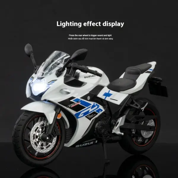 1:12 Suzuki GSX-250R Diecast Motorcycle Model - Image 4