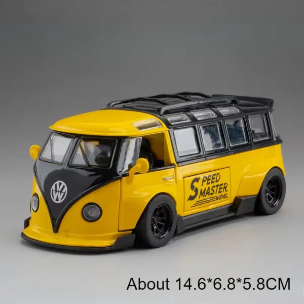 1:32 Scale Beetle GSR Diecast Toy Car - Image 8