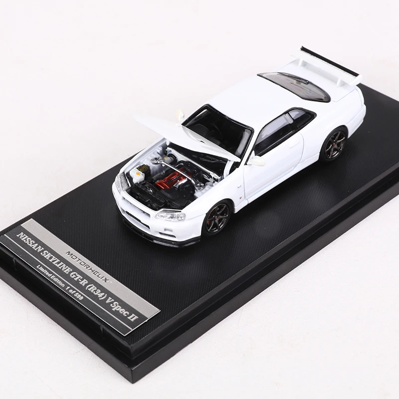 MotorHelix 1:64 NISMO R34 Z-TUNE Alloy Model Car 4 MotorHelix 1:64 NISMO R34 Z-TUNE Alloy Model Car - Image 4