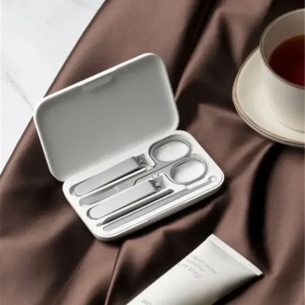 Xiaomi Mijia Manicure Nail Clippers Pedicure Set - Image 3