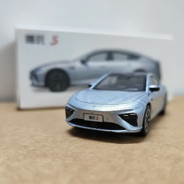 Diecast Nezha S 1:64 Scale Alloy Car Model - Image 4