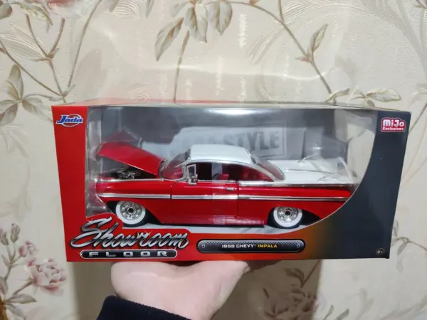 JADA 1:24 BEL AIR Diecast Car Model - Image 10