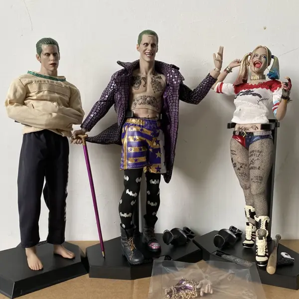 Crazy Toys Quinn Joker 1/6 Action Figure - Image 3