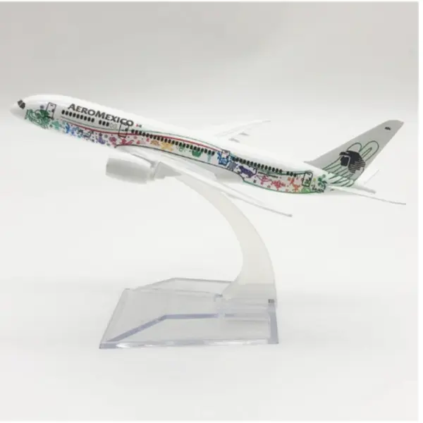 AeroMexico Boeing 787 Diecast Model Plane - Image 6