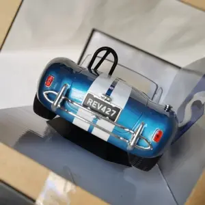 Shelby AC Cobra 427 MKII 1:18 Diecast Model 8 Sd0c7a71fa25844da8b3ba78e0e29b02aC
